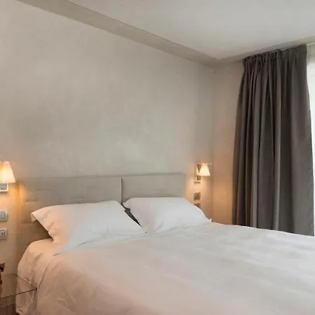 3 Aparthotel 3*