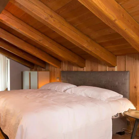 3 Aparthotel 3*